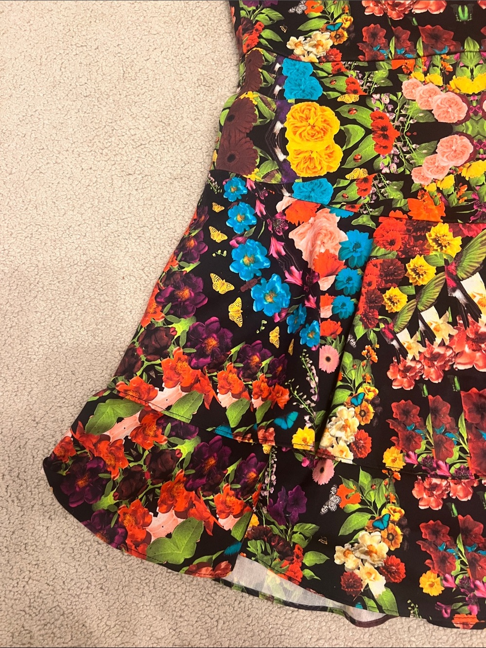 Alice + Olivia Multicolor Floral Mirror-Print Fit & Flare Dress - Picture 5 of 6